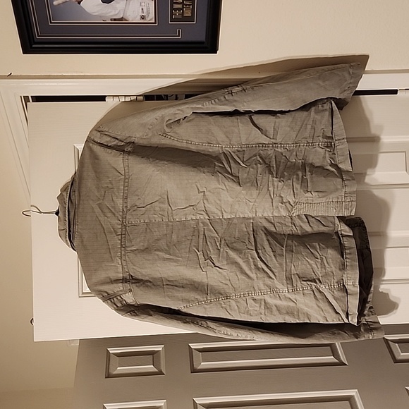 BKE Light Jacket - Picture 2 of 4